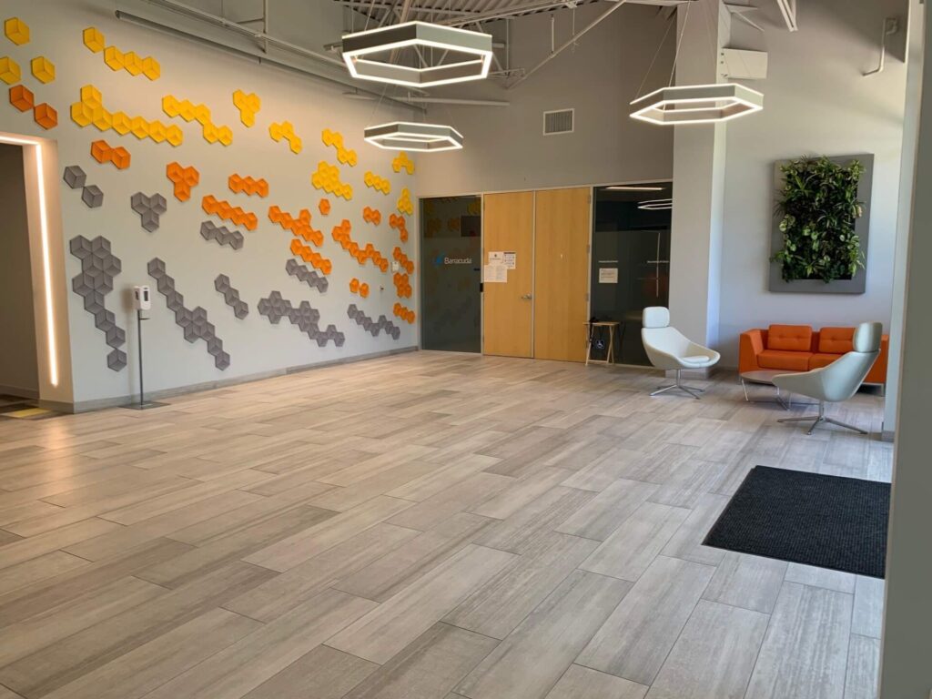 5225-lobby-2