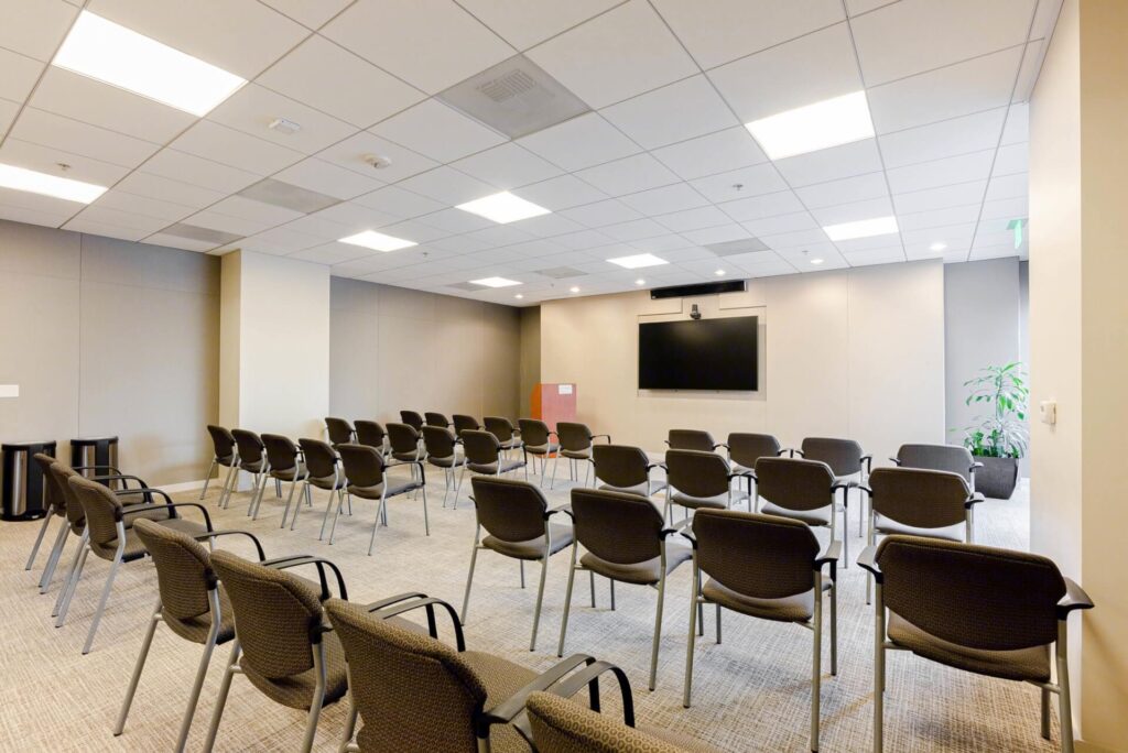 cnf00022-conference-room-scaled